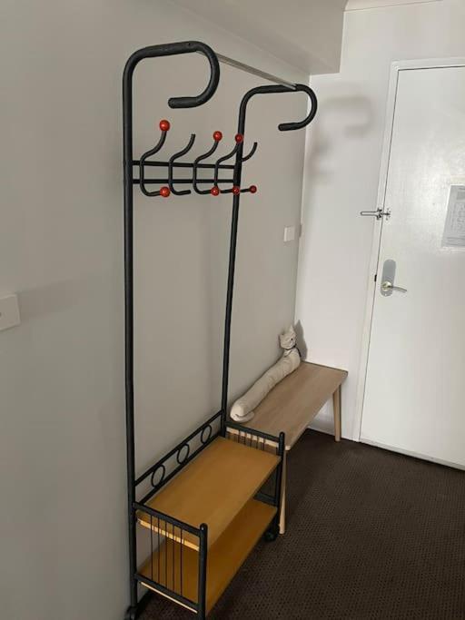 2 Beds 2 Baths Apt In Braddon Cbd - Pool, 1 Free Parking, Gym Appartement Canberra Buitenkant foto